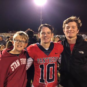 Meet your Posher, Hillary